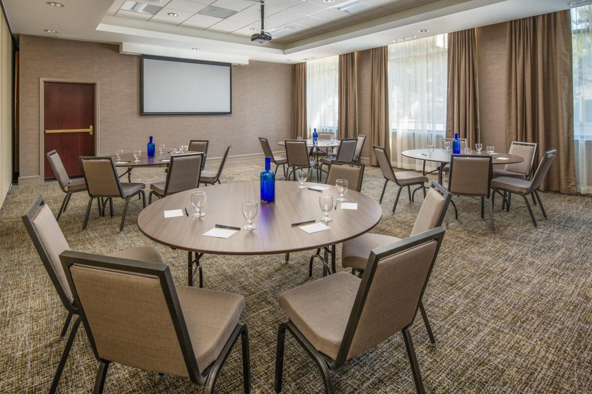 Springhill Suites Seattle Downtown, South Lake Union Екстериор снимка